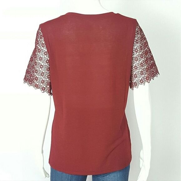 MILEY +MOLLY Women's  Top Short Lace Sleeve NWT - Picture 2 of 5